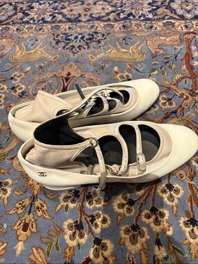 Women's Ivory Strappy Ballet Flats